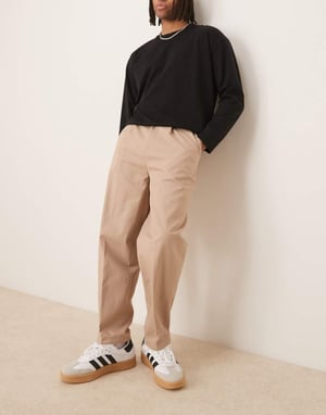 ASOS DESIGN smart oversized tapered byxor i 100% bomull med sidjusteringar i ljus sten