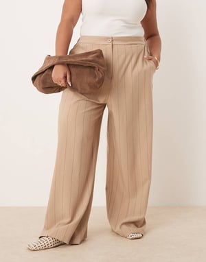 ASOS DESIGN Curve skräddarsydda avslappnade raka byxor i taupe-rand