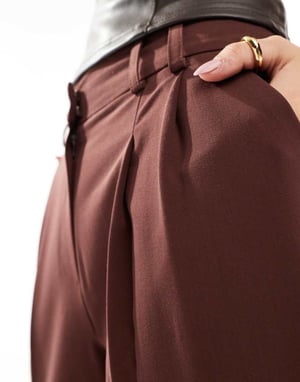 Miss Selfridge tailored straight leg trouser in chocolate