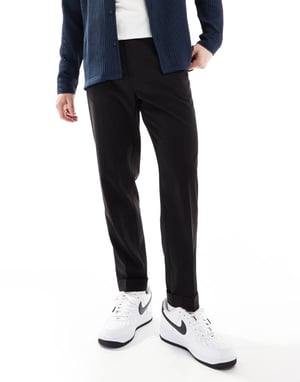 ASOS DESIGN smart tapered fit chinos i svart med halv elastisk midja