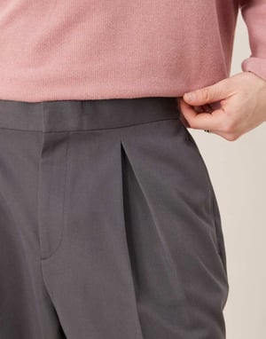 ASOS DESIGN smart vida byxor med framvända veck i grått med elastisk midja