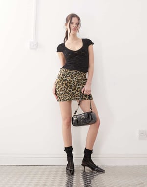 Motel sanjana lace top in black