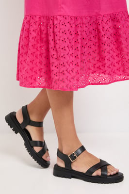 Elidi Cross Strap Chunky Sandals