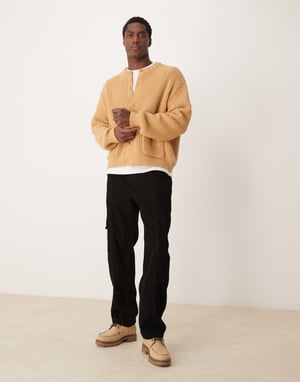 ASOS DESIGN raka corduroy cargobyxor i svart