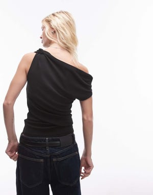 Topshop asymmetrisk knutaxel-top i svart
