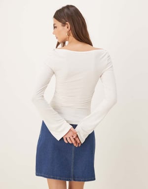 Gina Tricot Soft Touch långärmad båturringad topp i off white