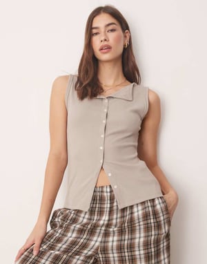 Abercrombie & Fitch slash neck button through longline rib top in grey
