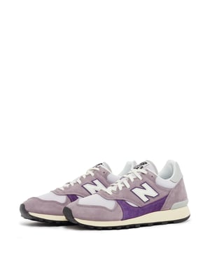 475 Ice Wine Sneakers