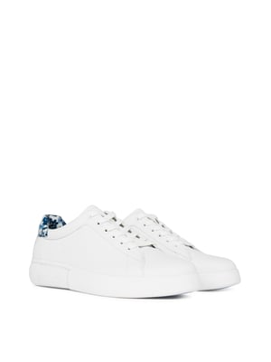 Lift Logo Sneakers