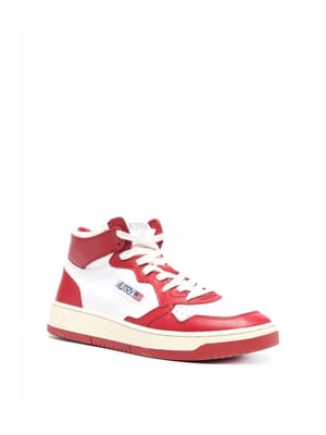Medalist 01 Mid Sneakers