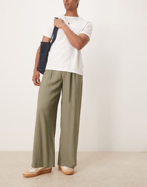 ASOS DESIGN loose leg smart trouser with double stitch down pleat in khaki
