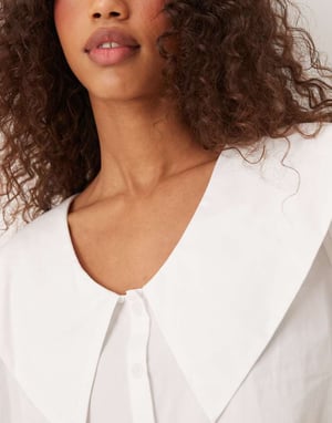 ASOS DESIGN poplin oversized krageblus i vitt
