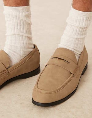ASOS DESIGN penny loafers i beige