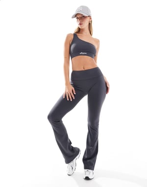 Ellesse Balasana kort topp i marinblå