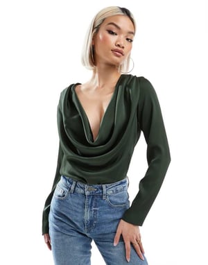 ASOS DESIGN satinfodrad bodysuit i grön