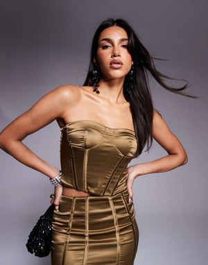 ASOS DESIGN koord stretch satin strapless korsettopp i brons
