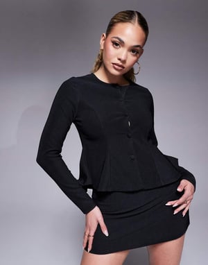 ASOS DESIGN koord långärmad skjorta med knappstängning och strukturerad fåll i svart