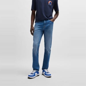 Men's Hugo Five Pocket Design Slim Fit Jeans in Medium Blue