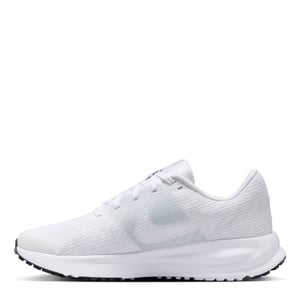 Women's Nike Run Defy Low Top Graphic Print Sneakers in White/Pltnm-Blk