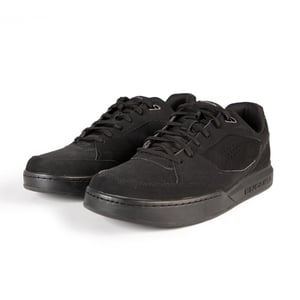 Men's Endura Hummvee Flat Shoes in Black