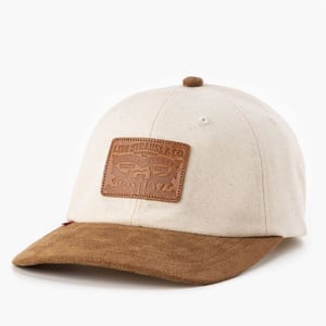 Accessories Levis Relaxed Curved Brim Dad Cap in Ecru