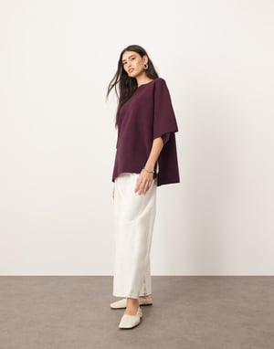 ARRANGE premium compact knitted oversized t-shirt in burgundy