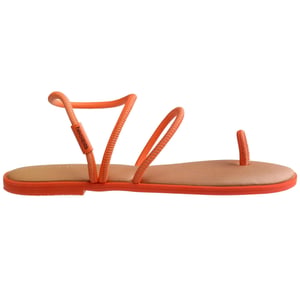 Women's Havaianas Solid Patterned Toe Post Flat Sandals in Beige