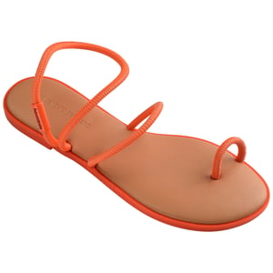 Women's Havaianas Solid Patterned Toe Post Flat Sandals in Beige