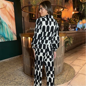 Women's AX Paris And Cream Geometric Print Three Quartersleeve Shirt in Black/Cream