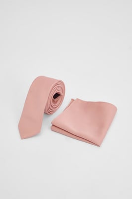 Peach Tie and Pocket Square