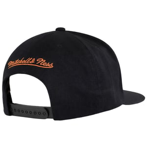 Mitchell & Ness NBA New York Knicks Letterman 110 Black Cap
