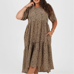 Women's Brave Soul Crew Neck Short Sleeve Tiered Dress in Brown/Black