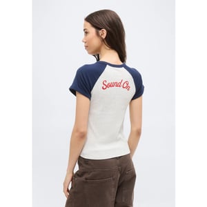 Levi's gr riley raglan tee pearl embellished 003r2 0010