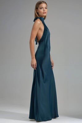 Halter Neck Siden Maxiklänning