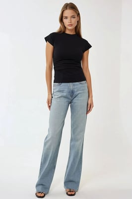 Getailleerde ronde hals T-shirt met korte mouwen