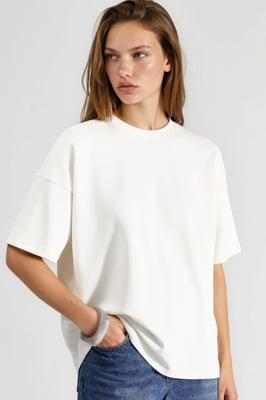 Överdimensionerad Crew Neck Modal Touch Stickad T-shirt