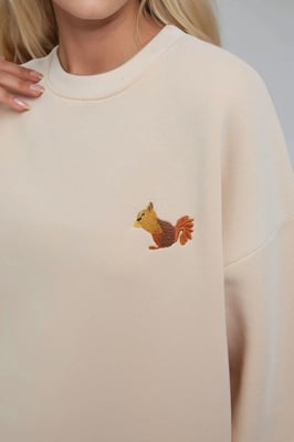 Comfort Dierenpatroon Geborduurde Verhoogde Ronde Hals Sweatshirt