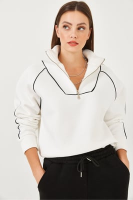 Hooded Cropped Oversized Sweatshirt met Pompom