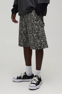 Parachute Fit Leopard Print Twill Short