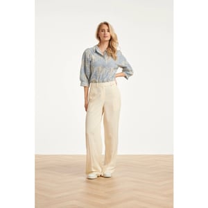 Smashed Lemon Lichtblauwe blouse met witte broderie print |