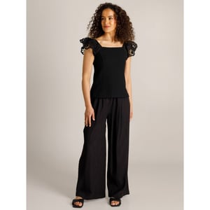 Ivy Beau Carly top