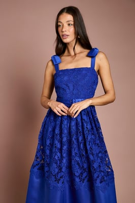 Bow Shoulder Square Neck Lace Midi Dress
