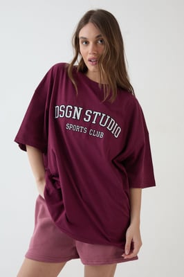 DSGN Studio Applique Oversized T-Shirt