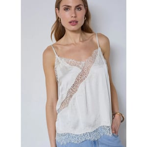 Co'Couture Iduncc lace top off white