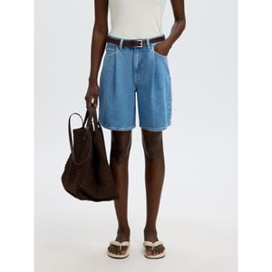 Selected Femme slfwide merle-kori hw denim shorts 16101431 light blue denim
