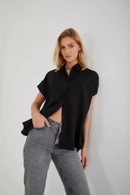 Oversized Korte Mouwen Poplin Overhemd met Knopen