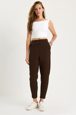 Lange Crêpe Wortelpantalon met Knopsluiting