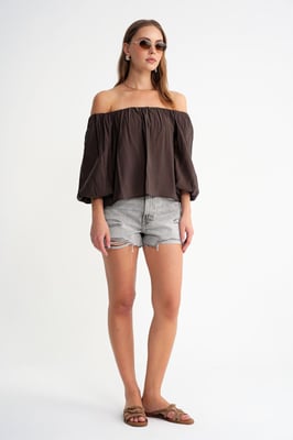 Modal Gemengde Blouse met Madonna Kraag en Rimpeldetail
