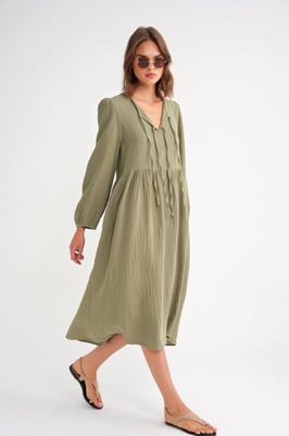 V-hals Midi-jurk met striksluiting