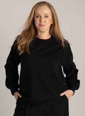 YEST CURVE Helvia Tops  Black